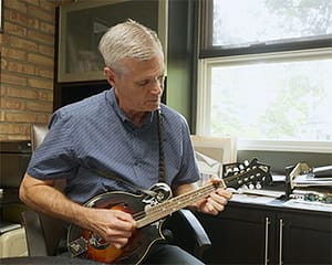 Dr Elias Playing Mandolin Mi Dentist